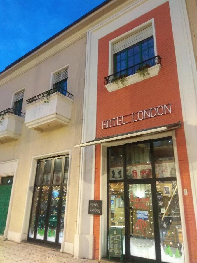 Hotel London Tirana Exterior foto